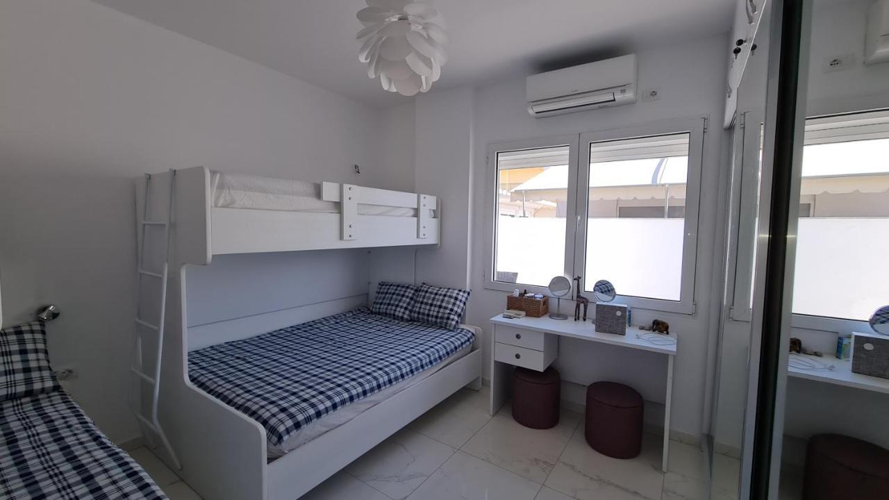 Apartament Rocknest Sea View Penthouse Saranda Zewnętrze zdjęcie