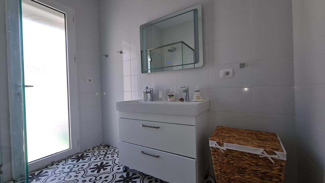 Apartament Rocknest Sea View Penthouse Saranda Zewnętrze zdjęcie